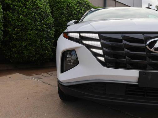 White Pearl 2024 Hyundai TUCSON SEL
