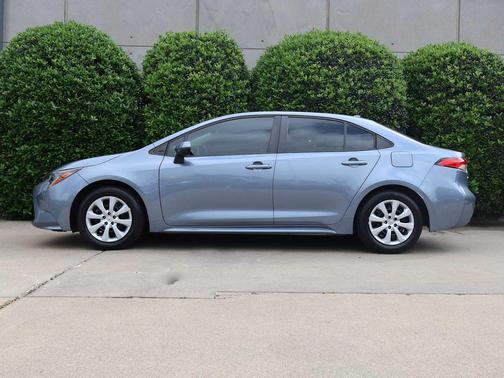 Celestite 2021 Toyota Corolla LE