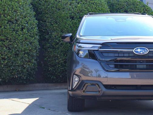 Magnetite Gray Metallic 2026 Subaru Forester Touring