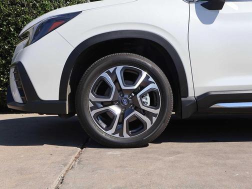 2025 Subaru Ascent Limited 7-Passenger