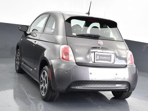 Photo 5 of 46 of 2017 FIAT 500e Battery Electric