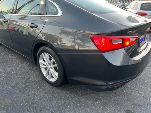 2017 Chevrolet Malibu 1LT