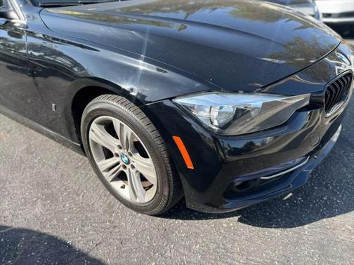 2017 BMW 330e iPerformance