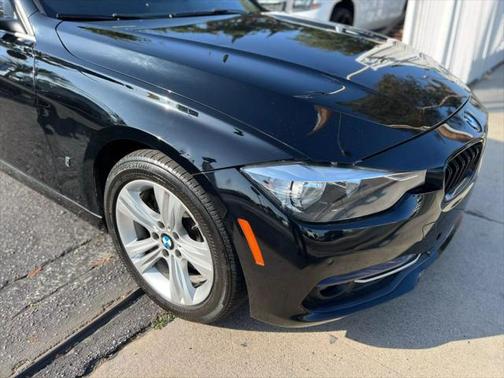 2017 BMW 330e iPerformance