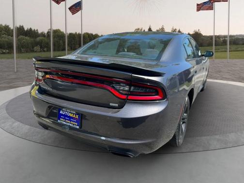 Granite Crystal Metallic Clearcoat 2015 Dodge Charger SE