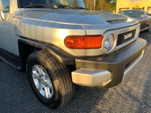 2008 Toyota FJ Cruiser Base