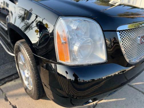 2008 GMC Yukon XL Denali