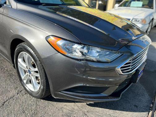 Magnetic Metallic 2018 Ford Fusion SE
