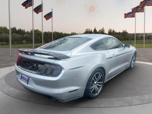 2017 Ford Mustang EcoBoost Premium