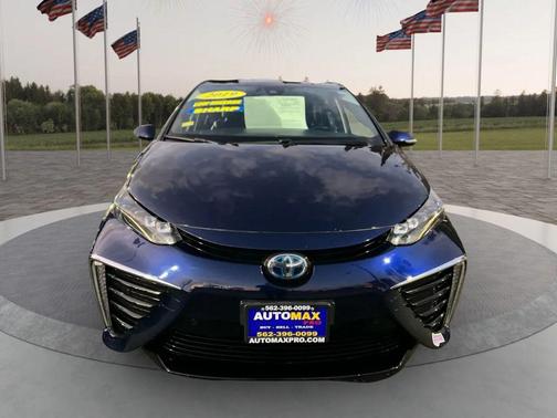 2019 Toyota Mirai Base