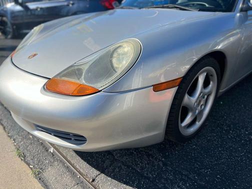 2000 Porsche Boxster Cabriolet 2D