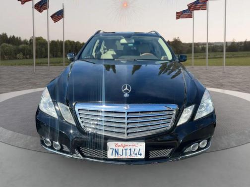 2011 Mercedes-Benz E-Class E 350 4MATIC Wagon 4D