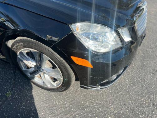 2011 Mercedes-Benz E-Class E 350 4MATIC Wagon 4D