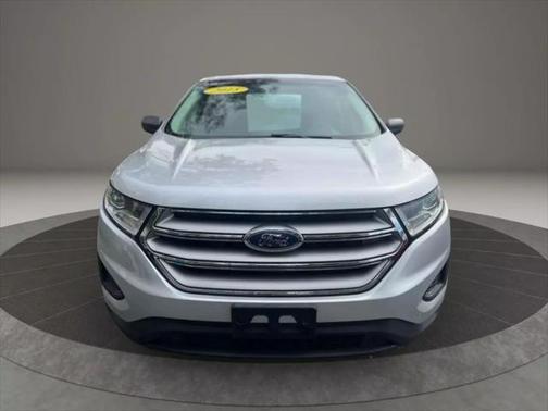 2015 Ford Edge SE