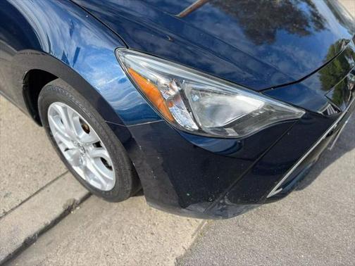 2017 Toyota Yaris iA Base