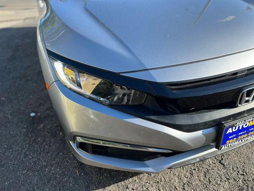Lunar Silver Metallic 2019 Honda Civic LX