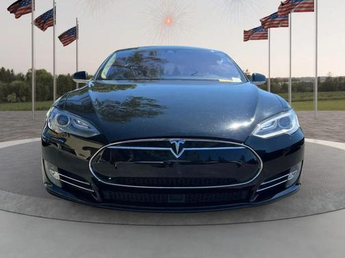 2014 Tesla Model S 85