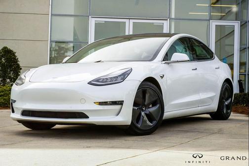 2020 Tesla Model 3 Long Range