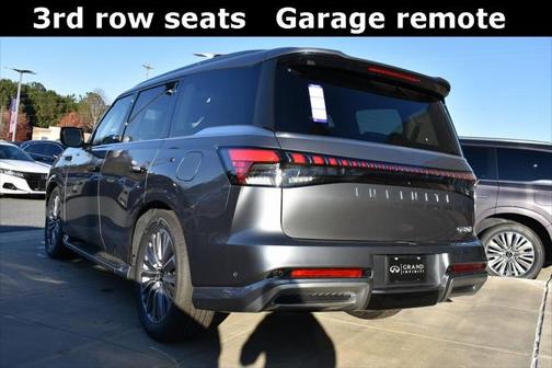2025 INFINITI QX80 SENSORY AWD