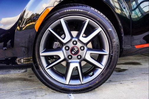 2021 Kia Soul GT-Line