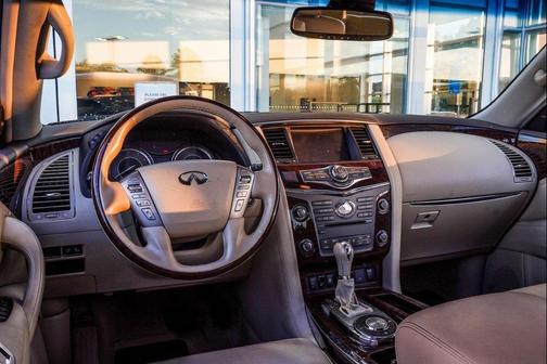 2015 INFINITI QX80 Base