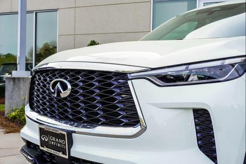 2023 INFINITI QX60 Pure