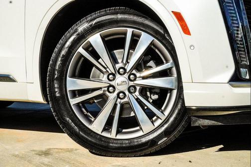 2020 Cadillac XT6 Premium Luxury FWD