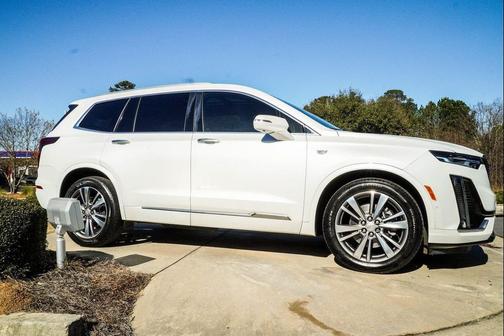 2020 Cadillac XT6 Premium Luxury FWD