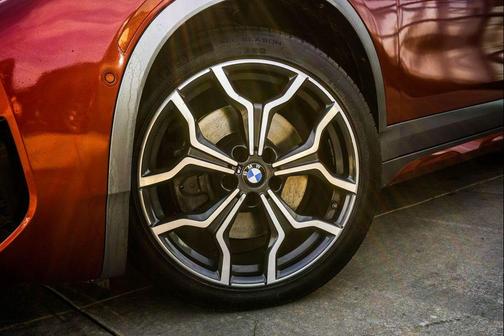 Sunset Orange Metallic 2018 BMW X2 xDrive28i