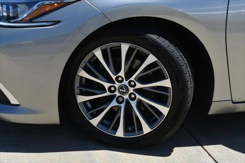 2021 Lexus ES 350 Base