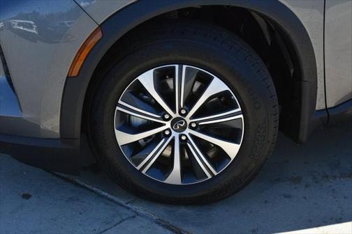 2025 INFINITI QX60 Pure