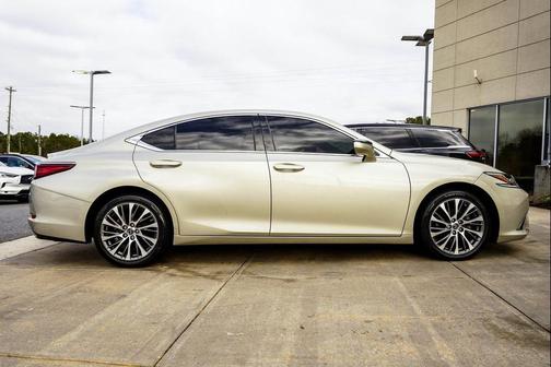 2019 Lexus ES 350 Base