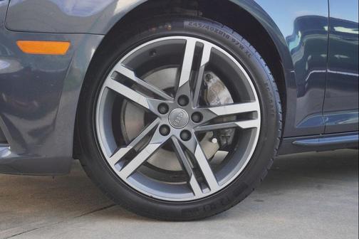 2018 Audi A4 2.0T Premium Plus