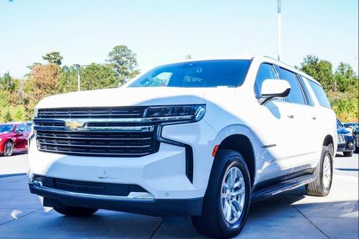 2024 Chevrolet Suburban LT