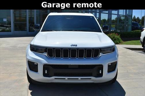 2022 Jeep Grand Cherokee Overland