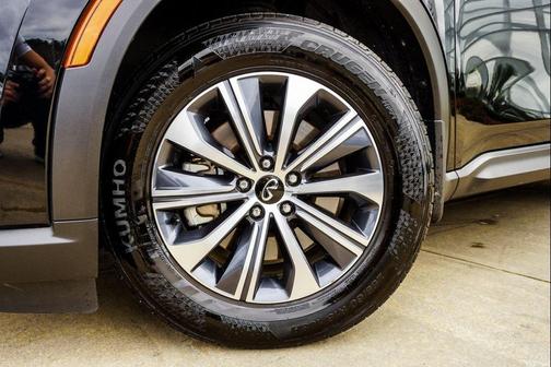 2025 INFINITI QX60 Pure