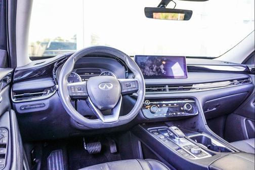 2023 INFINITI QX60 Pure