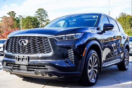 2023 INFINITI QX60 Pure
