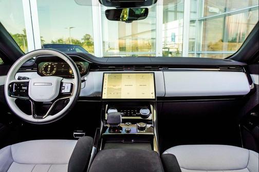2023 Land Rover Range Rover Sport SE