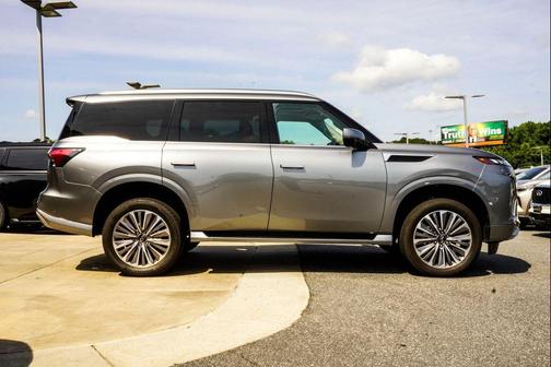 Dynamic Metal 2025 INFINITI QX80 SENSORY AWD