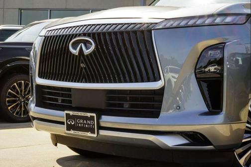 Dynamic Metal 2025 INFINITI QX80 SENSORY AWD