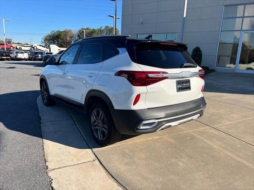 2023 Kia Seltos S