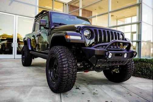 2020 Jeep Gladiator Overland
