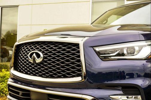2024 INFINITI QX80 SENSORY AWD