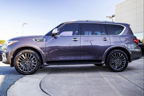 2023 INFINITI QX80 SENSORY AWD