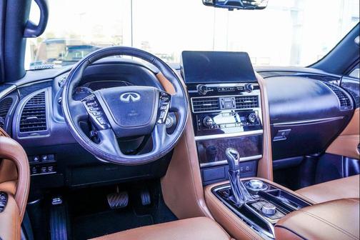 2023 INFINITI QX80 SENSORY AWD