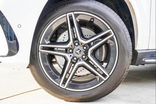 2024 Mercedes-Benz GLS 450 4MATIC