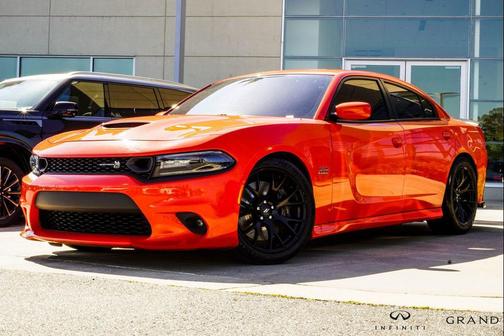 Go Mango 2019 Dodge Charger R/T Scat Pack