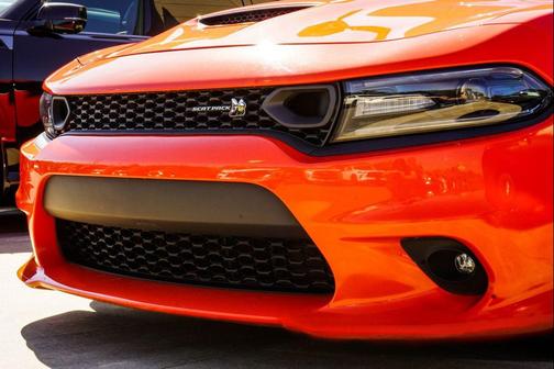 Go Mango 2019 Dodge Charger R/T Scat Pack