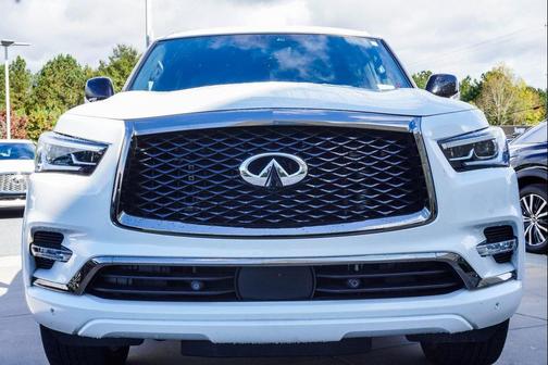 2024 INFINITI QX80 SENSORY AWD